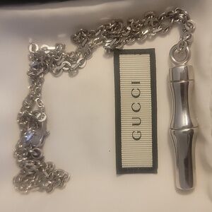 Beautiful Gucci Sterling Pendant 29 Inch Chain And 2 Inch Pendant